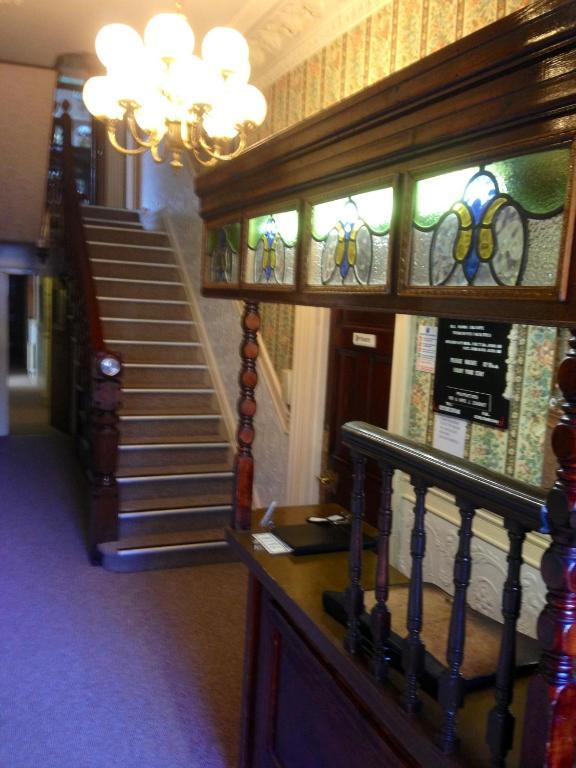 Penrhys Hotel Cardiff Esterno foto