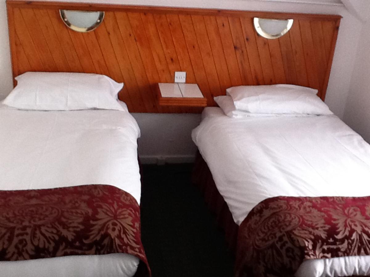Penrhys Hotel Cardiff Esterno foto